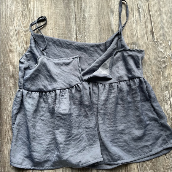 American Eagle crop top - Picture 2 of 3